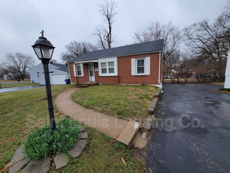 Primary Photo - 10308 St Joan Ln