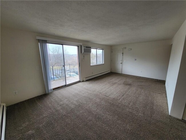 Foto del edificio - 7554 Victor Mendon Rd