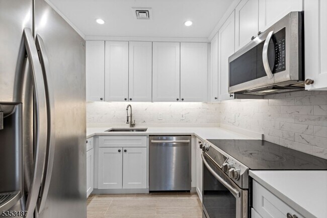 Foto del edificio - 207 Shearwater Ct W