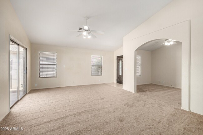 Building Photo - 8638 W Mauro Ln