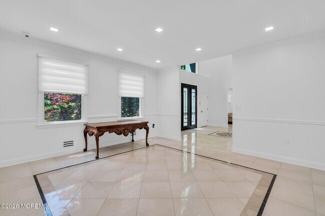 Foto del edificio - 39 Arnold Blvd