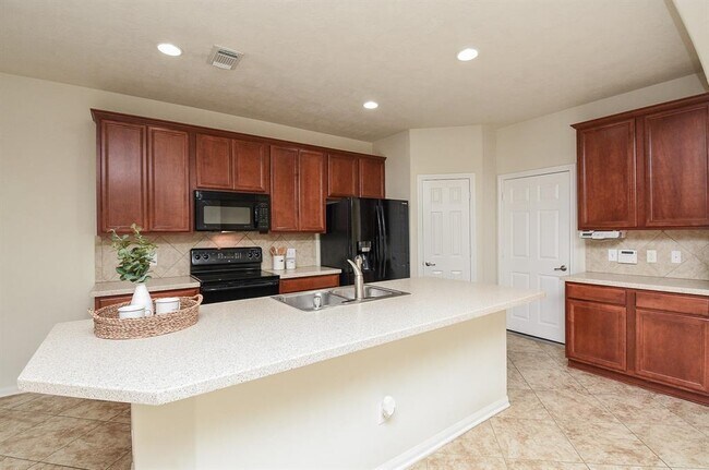 Building Photo - 6 S Burberry Park Cir