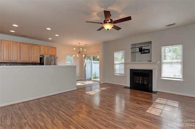 Building Photo - 242 Tail Race Ln