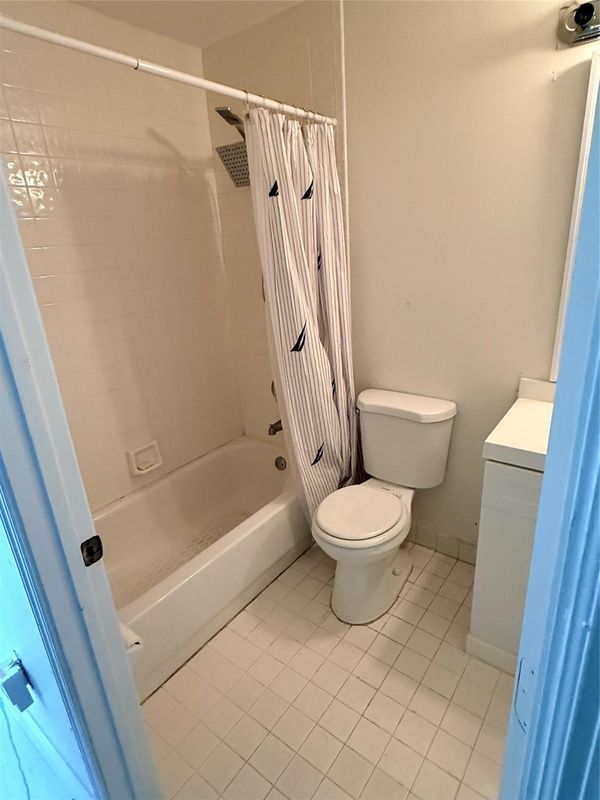 Foto del edificio - 3380 NW 78th Ave