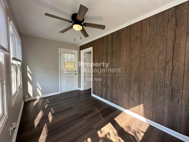 Foto del edificio - 2629 Lawrence St