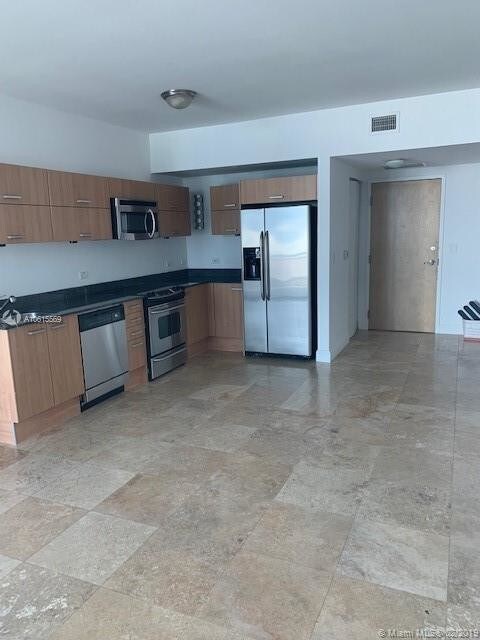 Foto del edificio - 350 S Miami Ave