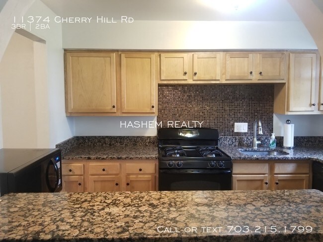 Building Photo - 11374 Cherry Hill Rd