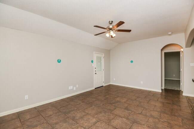 Foto del edificio - 7612 Hollow Point Dr