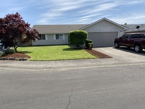 Building Photo - 15807 NE 86th Cir