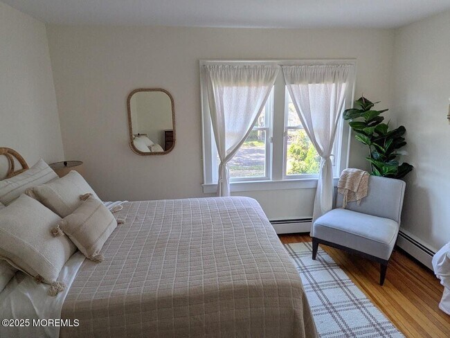 Foto del edificio - 206 Howell Ave