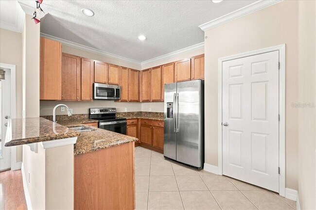 Foto del edificio - 2403 S Shine Ave