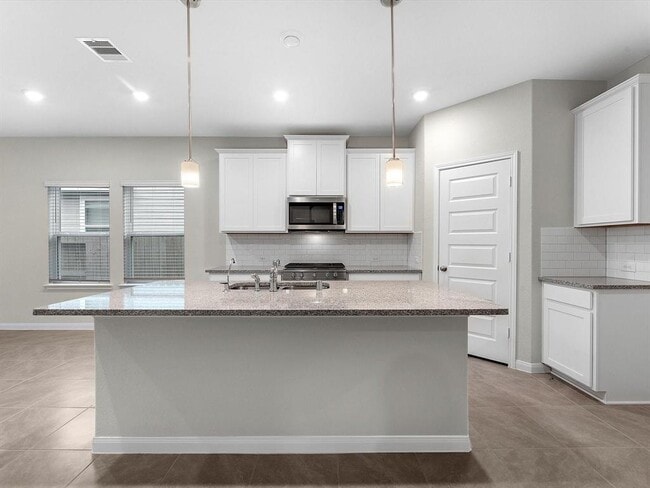 Building Photo - 1211 Rosemead Dr