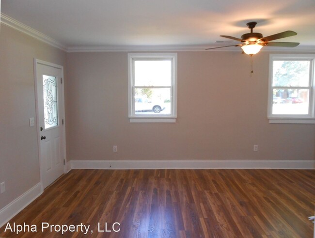 Building Photo - 2 br, 1 bath House - 19 Ridgeway Drive