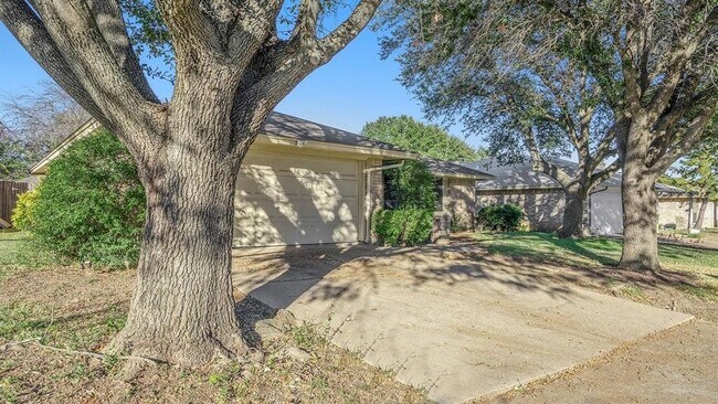 Foto del edificio - 2608 Green Ridge St