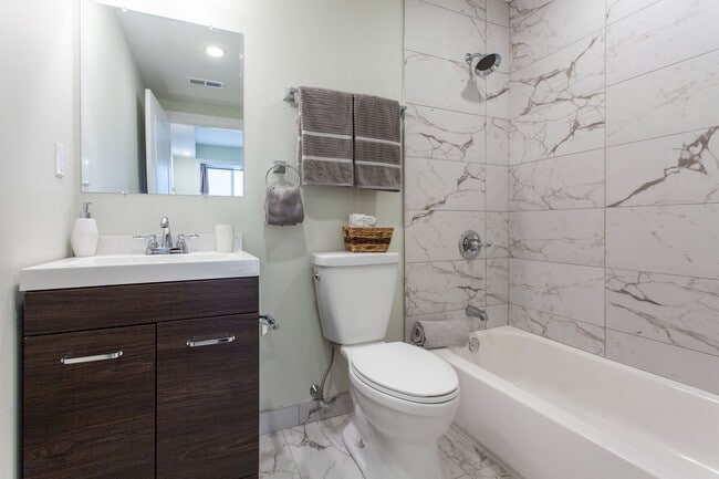 Foto del edificio - 1533-39 Parrish St