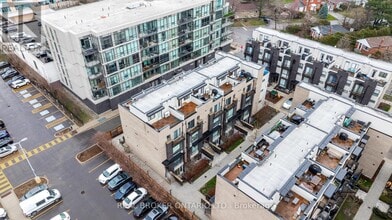 Building Photo - 28 Fieldway Rd