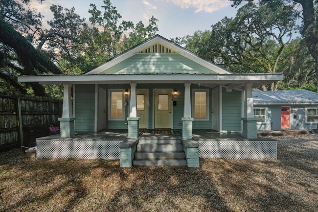 1 Bedroom 1 Bathroom FALL 2026! - 1 Bedroom 1 Bathroom FALL 2026! House