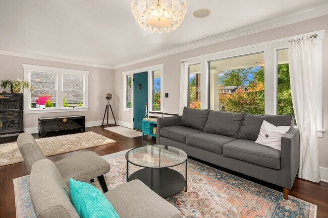 Foto del edificio - 7006 12th Ave NW