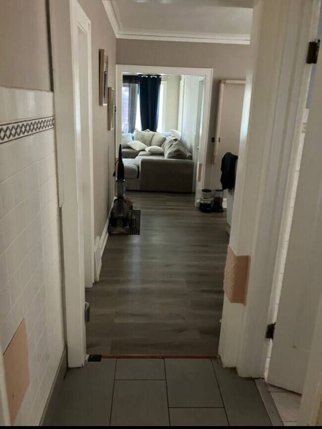 Foto del edificio - 4426 N Mango Ave