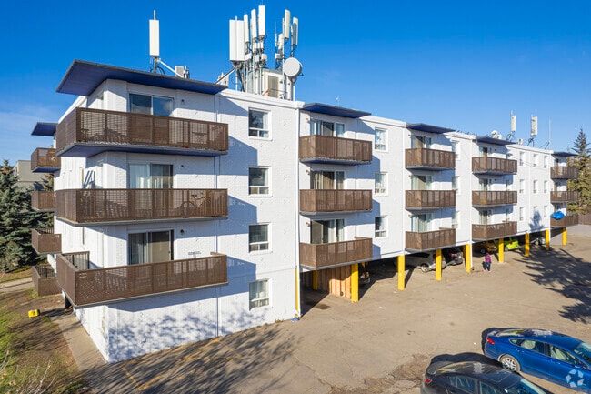 Building Photo - White Plains Manor Apartments