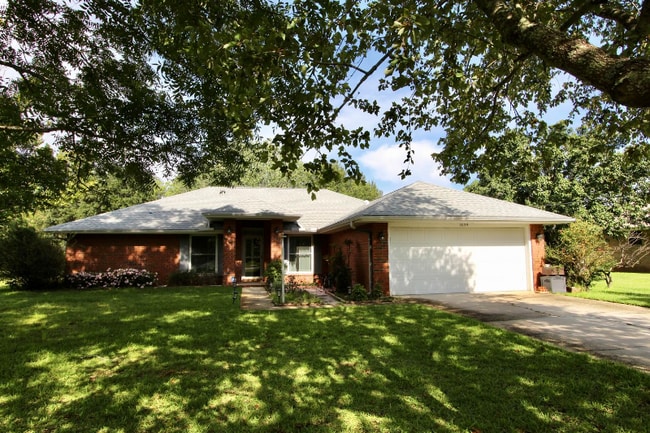 Building Photo - 1854 Flamingo Ln
