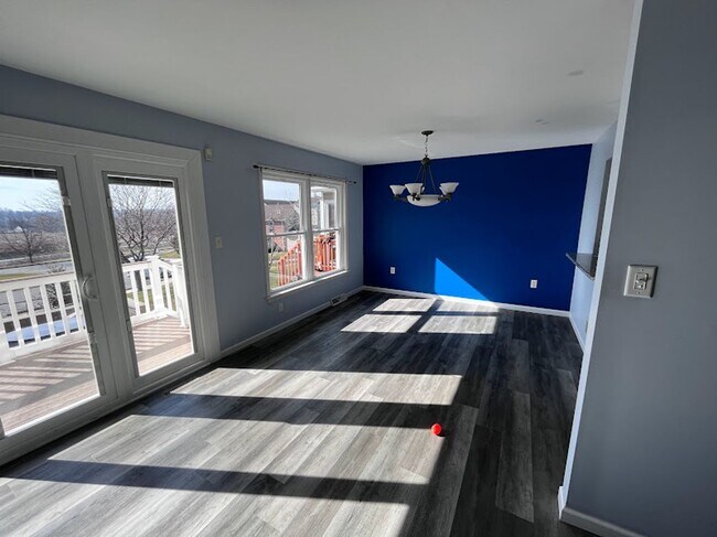Building Photo - 57 Spring Hill Ln