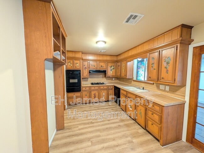 Foto del edificio - 1814 S 108th E Ave