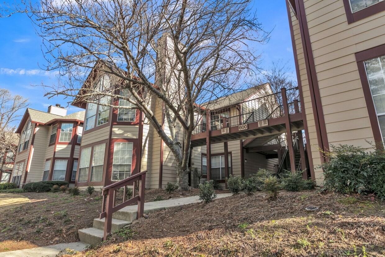 Primary Photo - 612 Cypress Pointe St