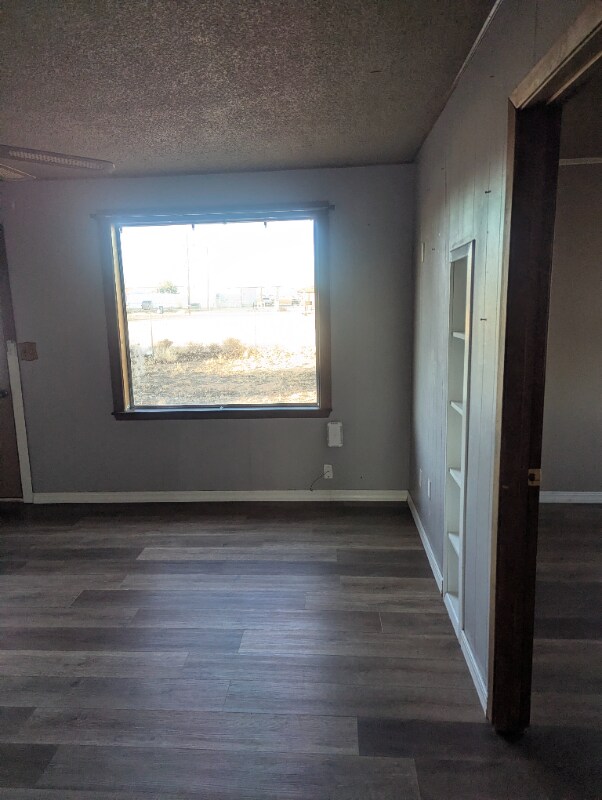 Foto del edificio - 503 W Birch St