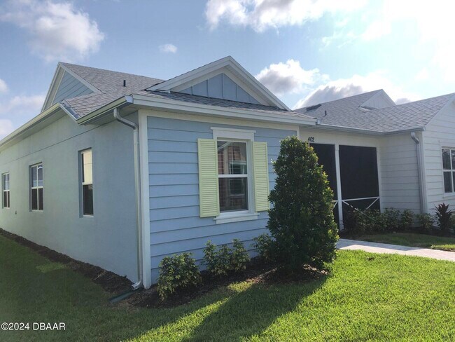 Building Photo - 402 Parrot Ln