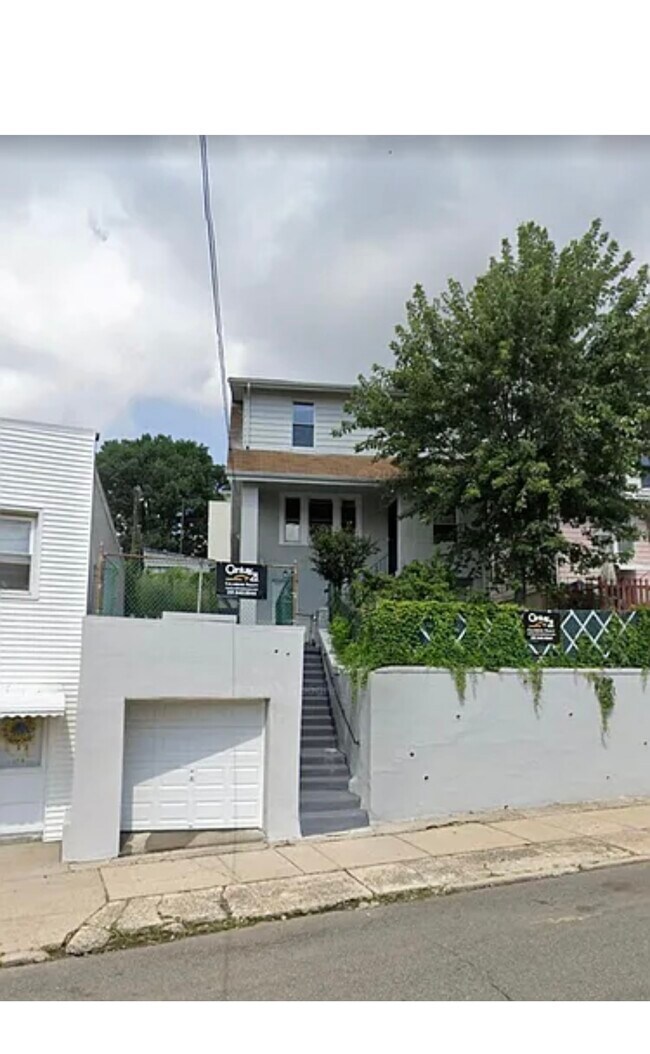 Foto del edificio - 161 Palisade Ave