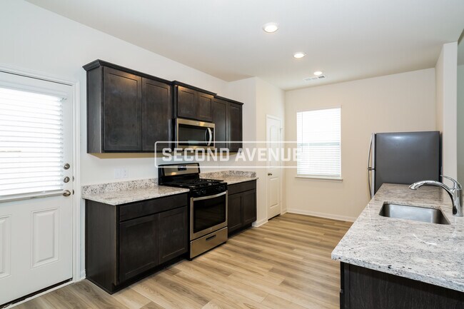 Building Photo - 1453 Palamedes DR