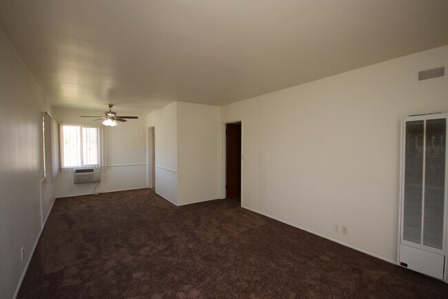 Foto del edificio - 116 N Huntington Dr