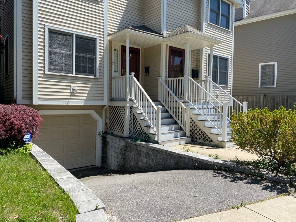 19 Prescott St, Arlington, MA 02474 Townhome Rentals in Arlington MA
