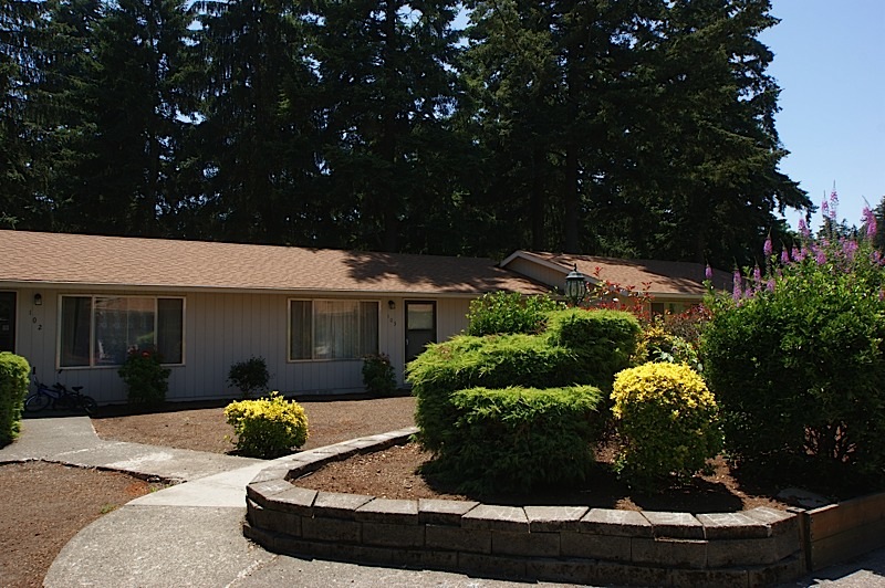 Foto del edificio - Surrey Square Apartments
