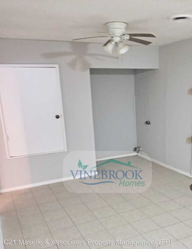 Building Photo - 3 br, 2 bath House - 5559 Queen Mary Ln