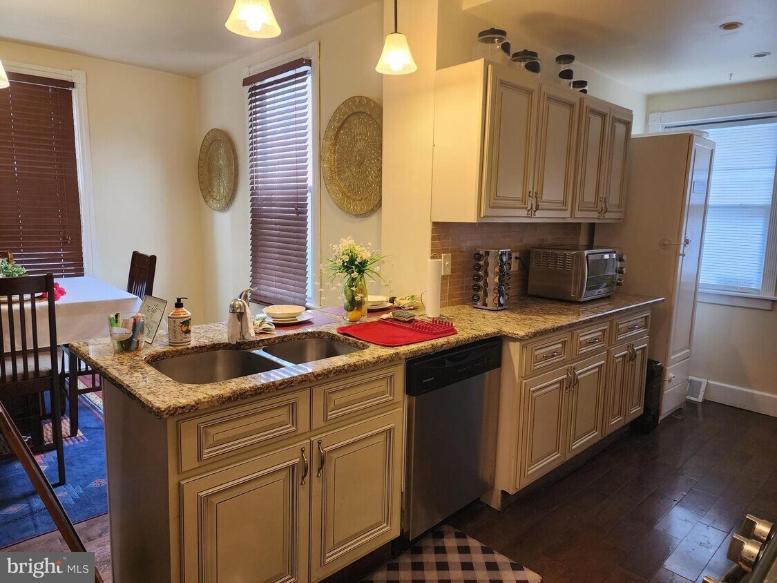 Foto principal - 365 Fanshawe St