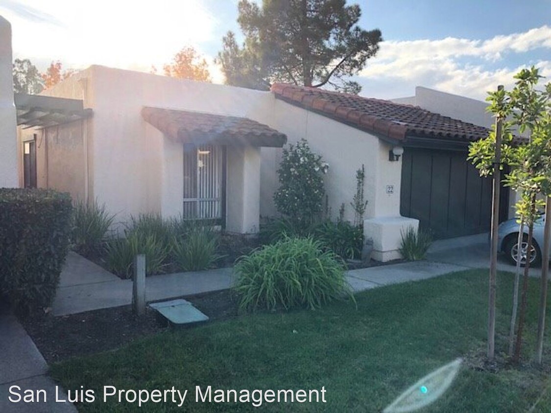 Primary Photo - 3 br, 2 bath House - 22 Vista Lane (Availa...