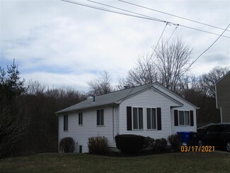 Building Photo - 42 Lockwood St