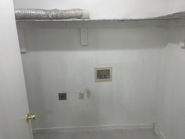 Building Photo - 4533 Parkwood Dr