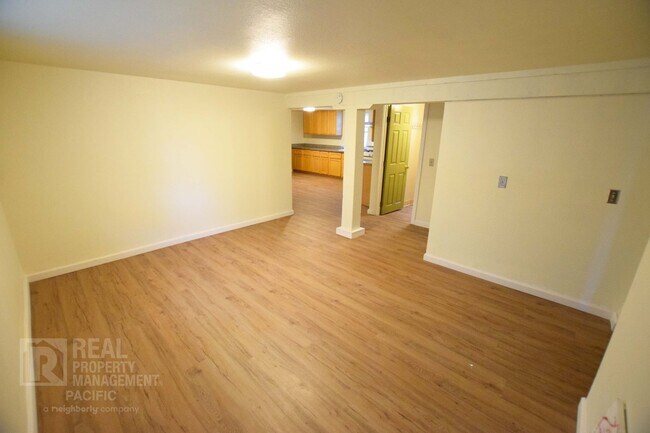 Foto del edificio - 1435 Parker St