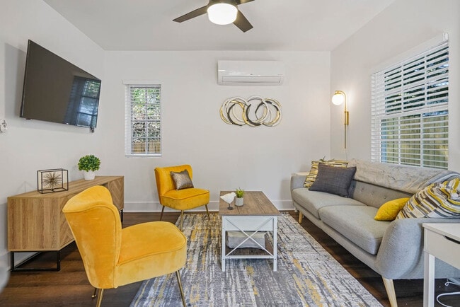 Foto del edificio - 975 Shadowridge Dr SE