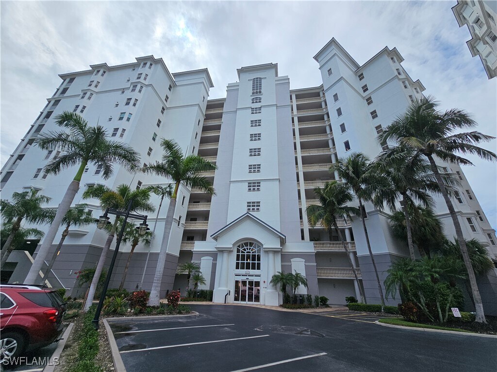 Foto principal - 400 Flagship Dr