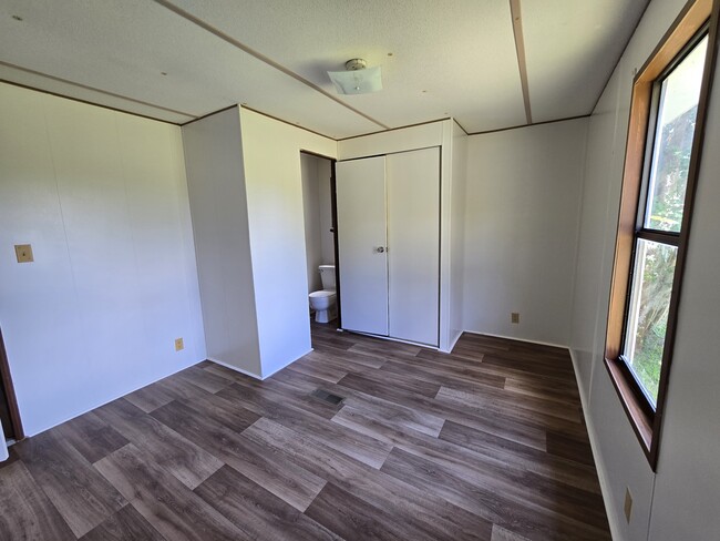 Foto del edificio - 8536 Rye Patch Rd
