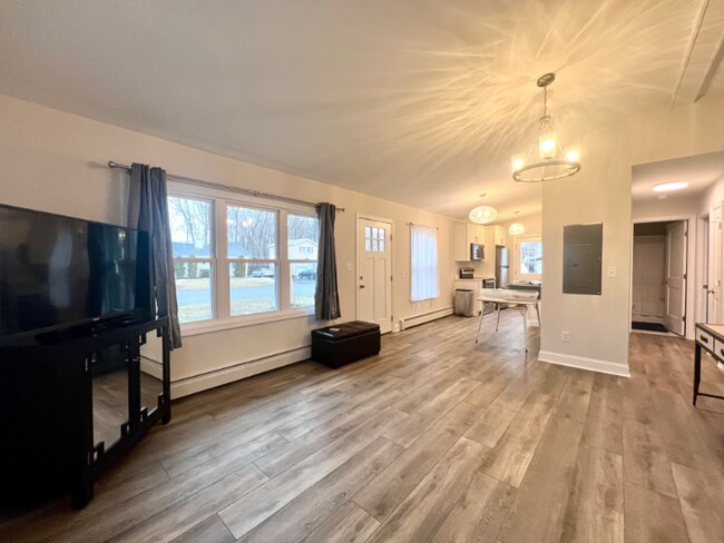 Foto del edificio - 26 Sherwood Dr