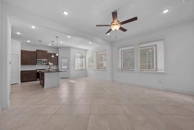 Foto del edificio - 447 Pk Hl Ct