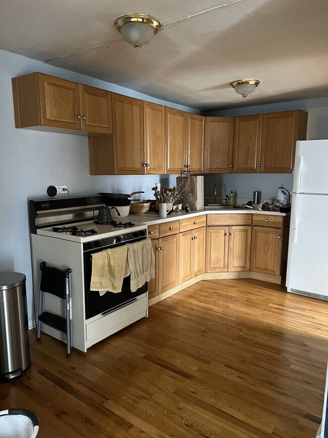 Foto del edificio - 827 N Wood St