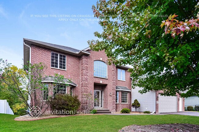 Foto del edificio - 3702 104th Ave N