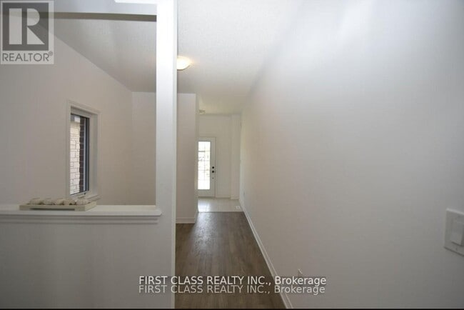 Building Photo - 71 Wheatfield Rd