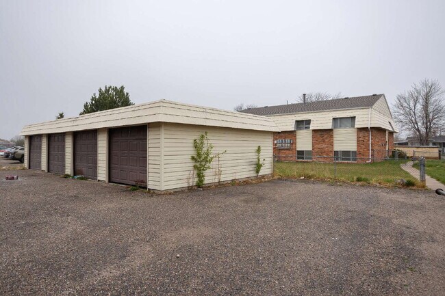 Building Photo - 1617 Oxford Dr